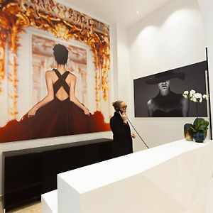 Mode Paris Aparthotel